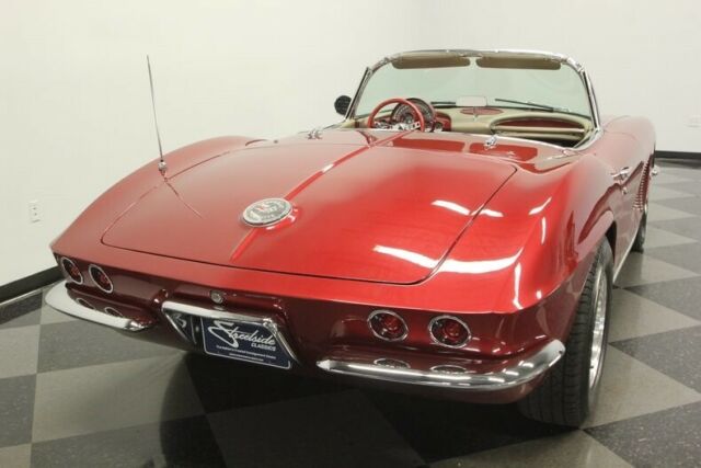 Chevrolet Corvette 1962 image number 36