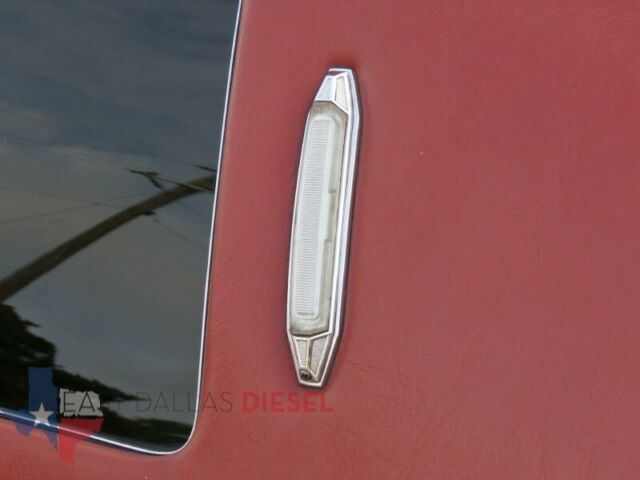 Cadillac DeVille 1976 image number 20