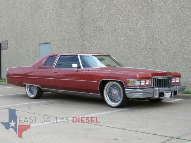 Cadillac DeVille 1976 image number 32