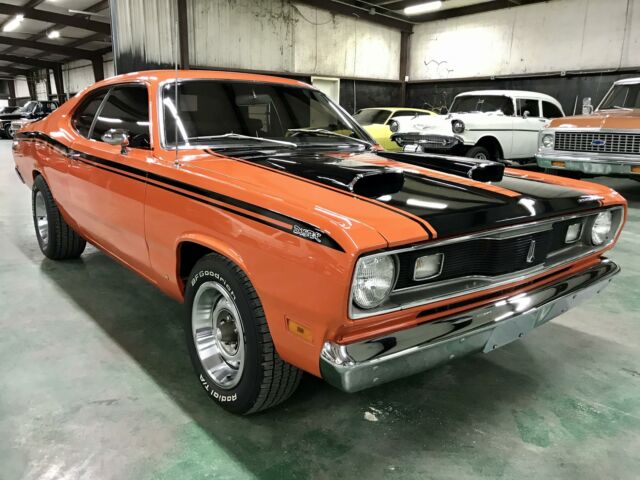 Plymouth Duster 1970 image number 6