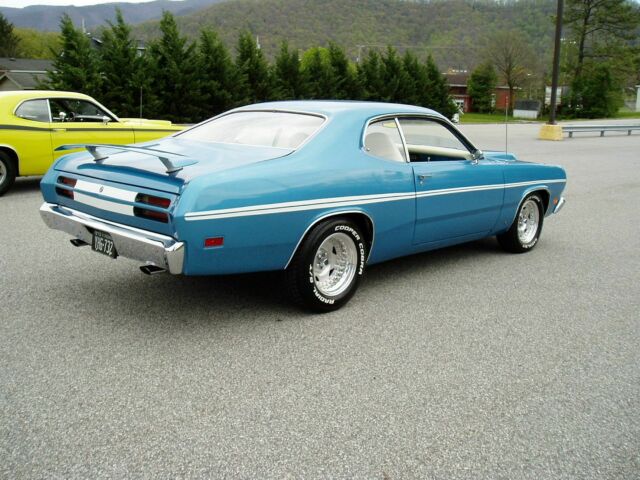 Plymouth Duster 1970 image number 1