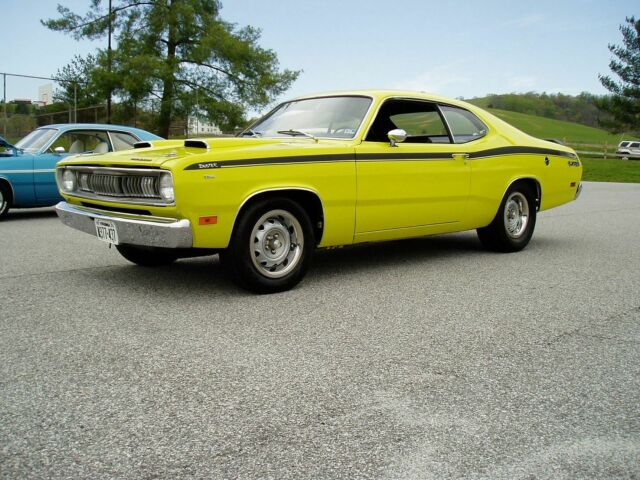 Plymouth Duster 1971 image number 0