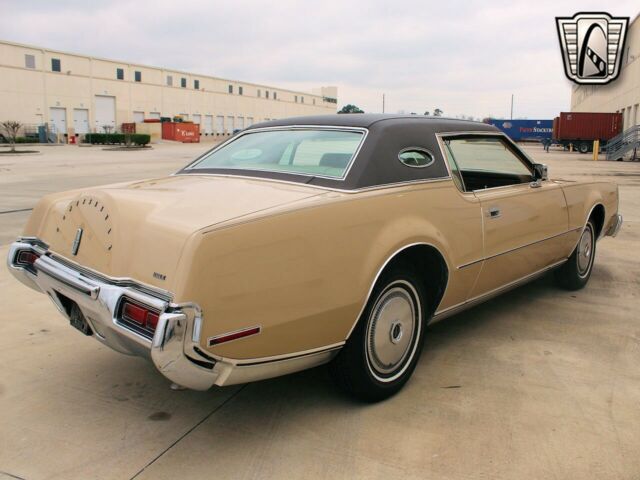 Lincoln Continental 1973 image number 12