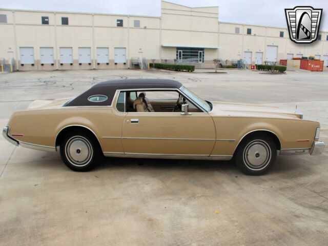 Lincoln Continental 1973 image number 14