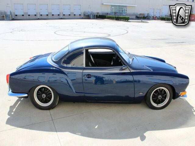 Volkswagen Karmann Ghia 1971 image number 17