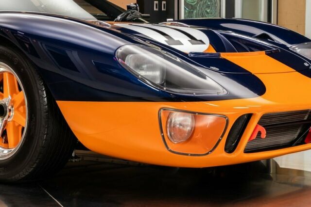 Ford GT40 1965 image number 17