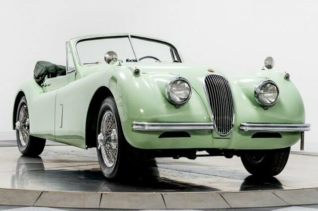 Jaguar XK 120 Drophead Coupe 1954 image number 1