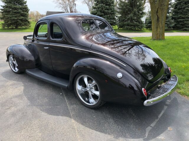 Ford Coupe 1939 image number 22