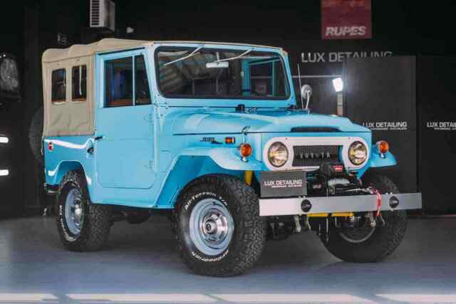 Toyota Land Cruiser 40 1967 image number 0