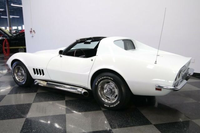 Chevrolet Corvette 1968 image number 32