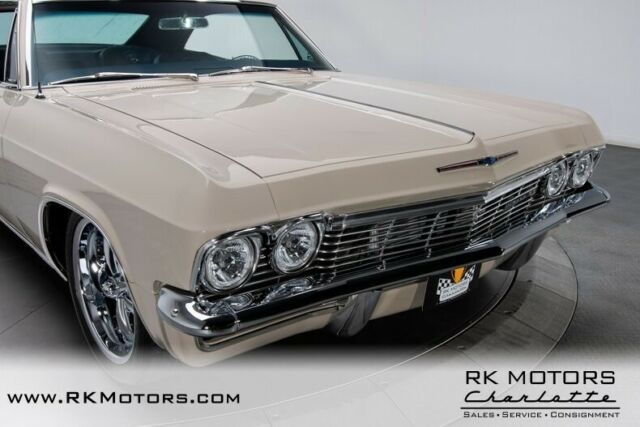 Chevrolet Impala 1965 image number 13