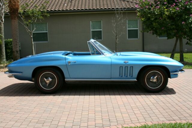 Chevrolet Corvette 1966 image number 31