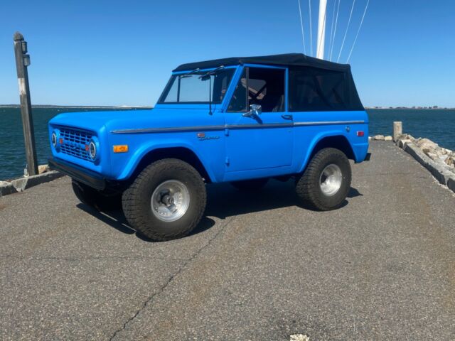 Ford Bronco 1972 image number 0