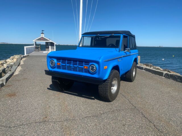 Ford Bronco 1972 image number 4