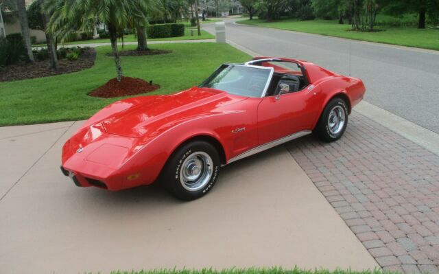 Chevrolet Corvette 1975 image number 0