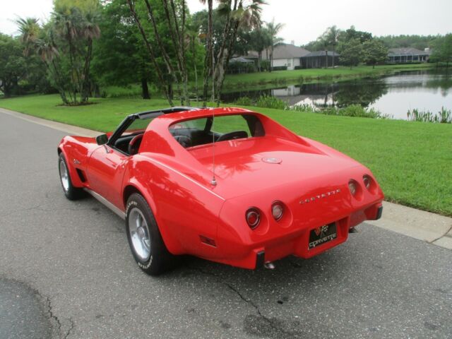 Chevrolet Corvette 1975 image number 33