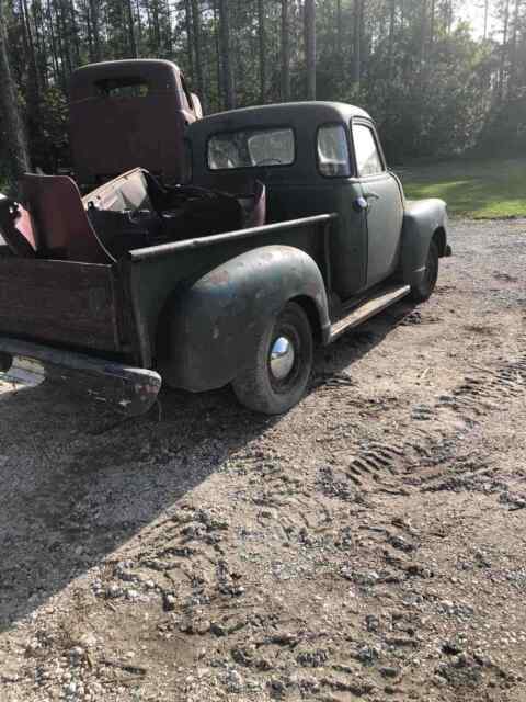 Chevrolet 3100 1952 image number 2