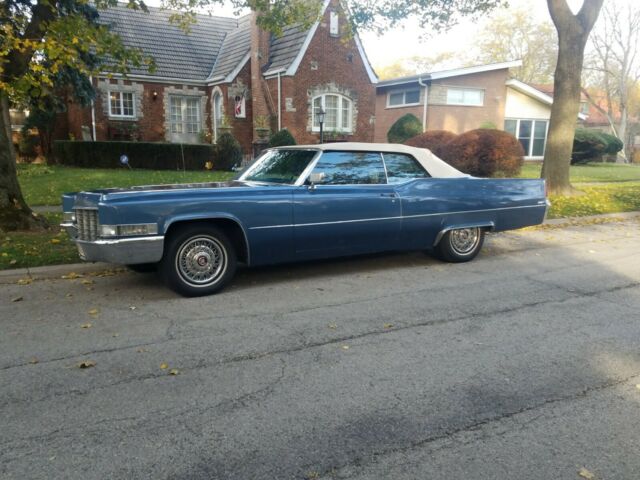 Cadillac DeVille 1969 image number 1