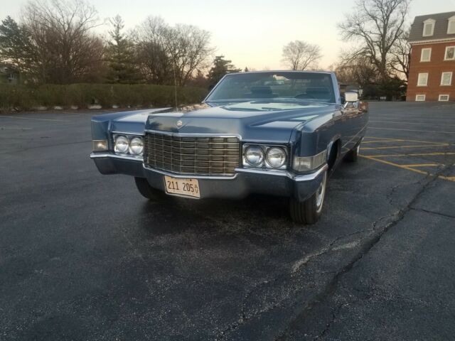 Cadillac DeVille 1969 image number 15