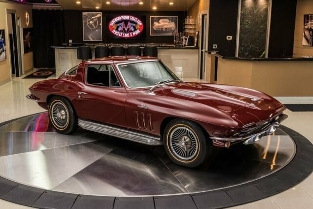 Chevrolet Corvette 1966 image number 32