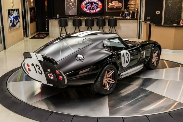 Shelby Daytona Coupe 1965 image number 9