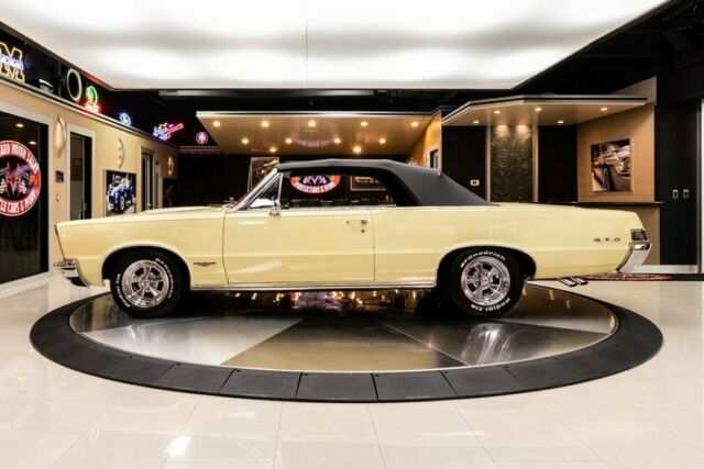 Pontiac GTO 1965 image number 19