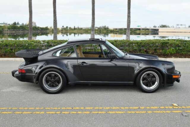 Porsche 930 1979 image number 6