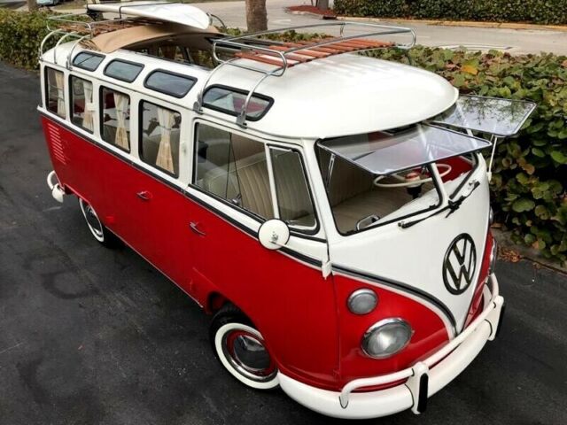 Volkswagen Bus/Vanagon 1971 image number 1