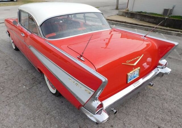 Chevrolet Bel Air/150/210 1957 image number 16