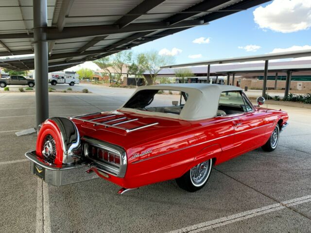 Ford Thunderbird 1965 image number 11