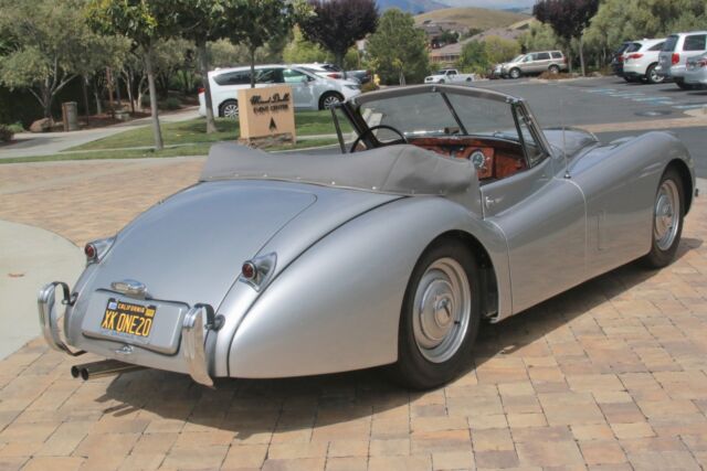 Jaguar XK120 DHC 1954 image number 9