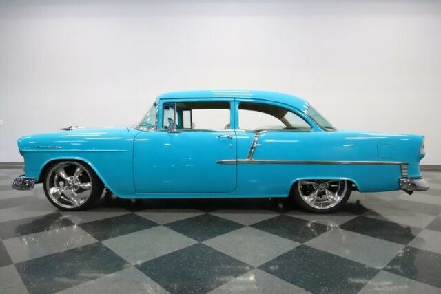 Chevrolet Bel Air/150/210 1955 image number 2