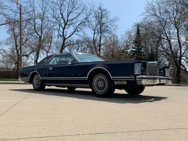 Lincoln Mark Series 1979 image number 3