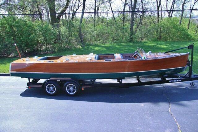 Hutchinson 28' Triple Cockpit Gentleman's Runabout 1934 image number 13