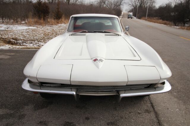 Chevrolet Corvette 1964 image number 30