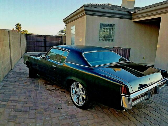 Pontiac Grand Prix 1970 image number 1