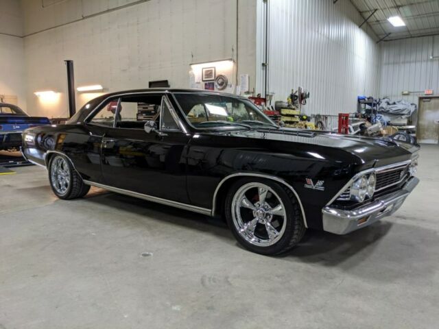 Chevrolet Chevelle 1966 image number 0