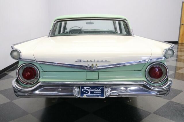 Ford Galaxie 1959 image number 11