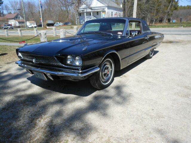 Ford Thunderbird 1966 image number 21