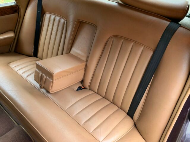 Rolls-Royce Silver Shadow 1978 image number 40