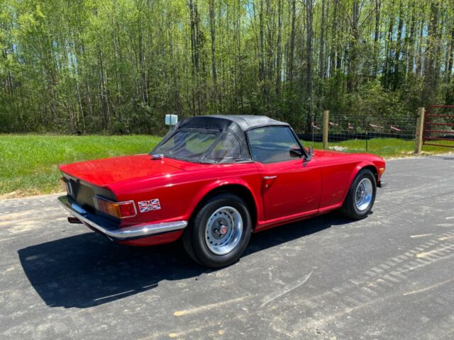 Triumph TR-6 1972 image number 23