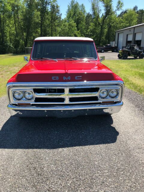 GMC Jimmy 1972 image number 3