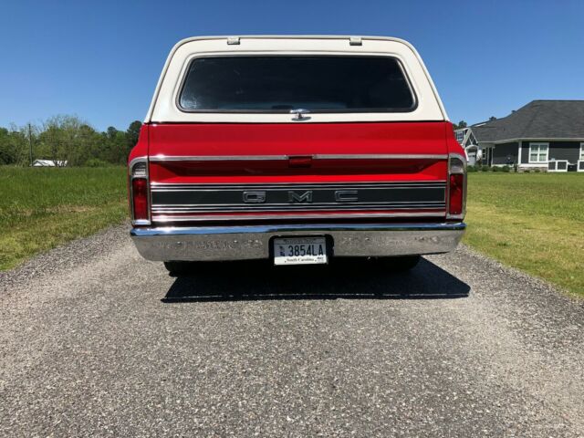 GMC Jimmy 1972 image number 38