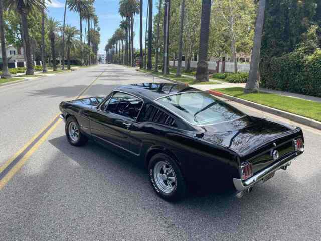 Ford Mustang 289 fastback 1965 image number 1