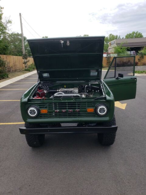 Ford Bronco 1976 image number 17