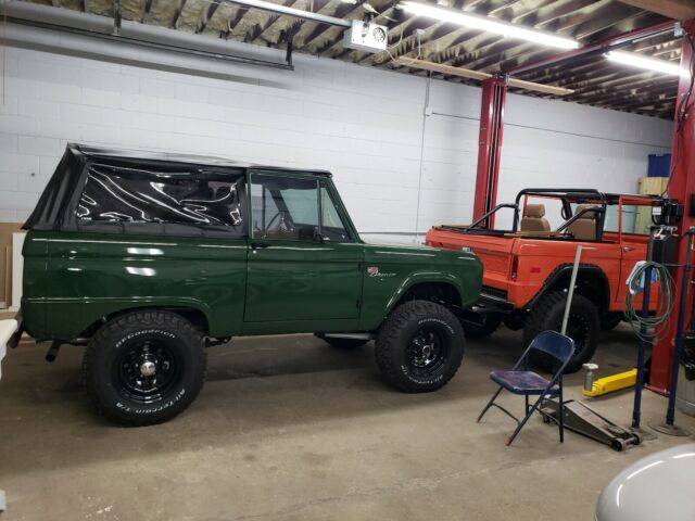 Ford Bronco 1976 image number 18