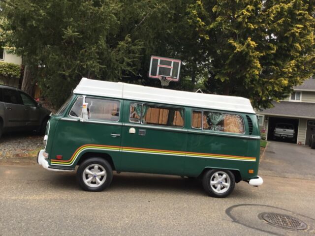 Volkswagen Bus/Vanagon 1970 image number 2