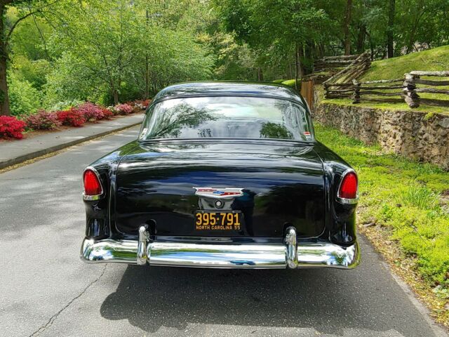 Chevrolet Bel Air/150/210 1955 image number 22