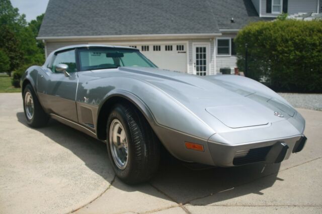 Chevrolet Corvette 1978 image number 32