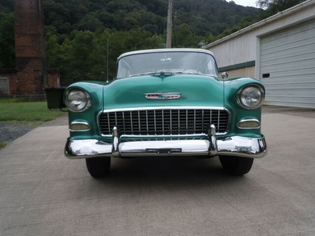 Chevrolet Bel Air/150/210 1955 image number 1